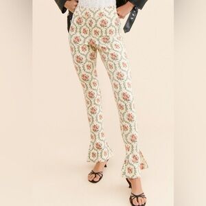 Revolve WEWOREWHAT Fit & Flare Slit Pants XS Victorian Floral Print